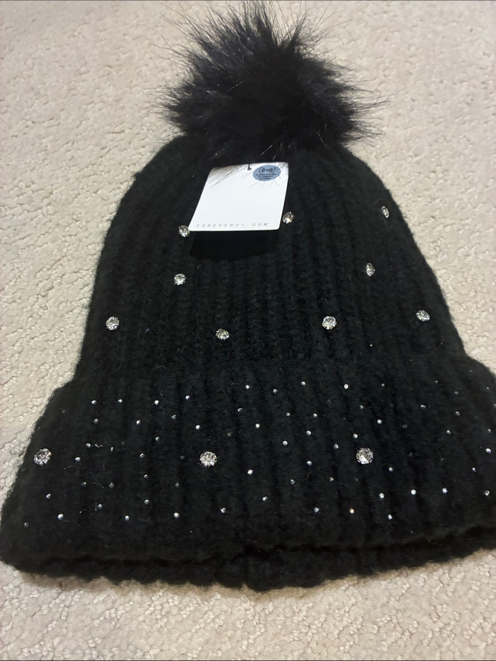 Forever 21 Black Rhinestone Beanie with Faux Fur Pom — NWT ✨ 👵MT